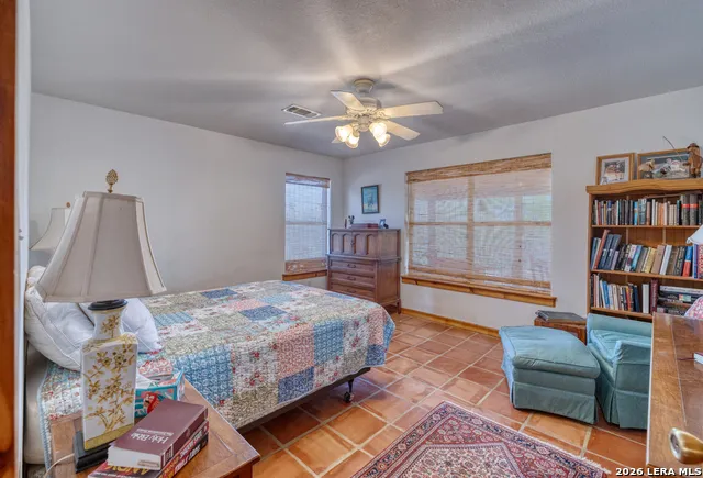 2292 County Road 400 Uvalde, TX 78801
