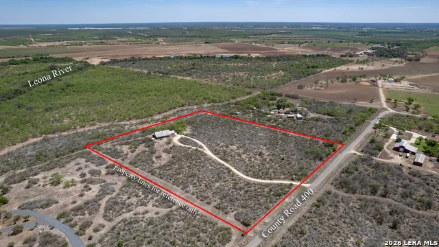 2292 County Road 400 Uvalde, TX 78801