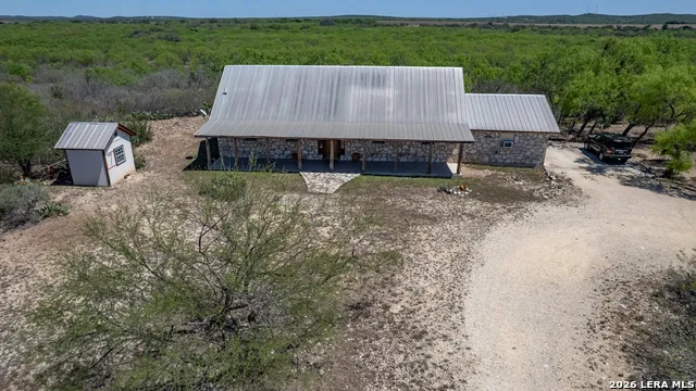 2292 County Road 400 Uvalde, TX 78801