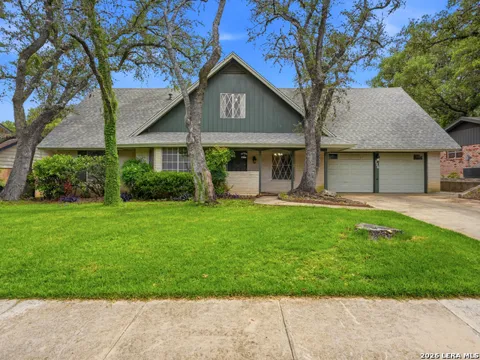 726 Firefly Dr