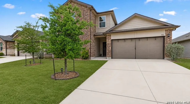 731 Monarch Dr Seguin, TX 78155