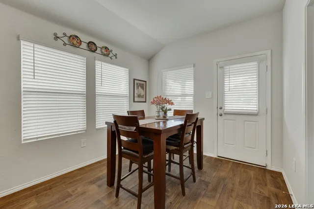 809 Nodding Nixie Seguin, TX 78155