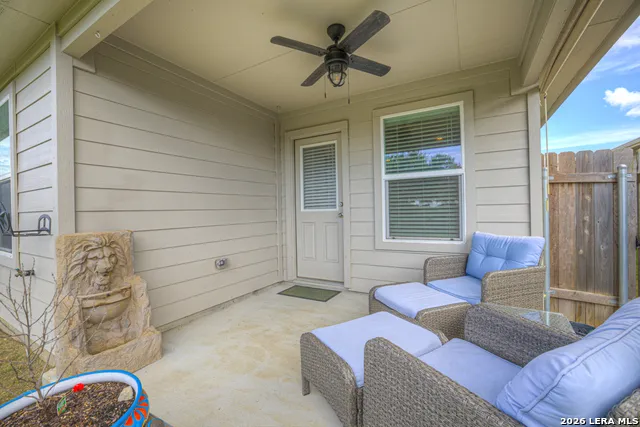 809 Nodding Nixie Seguin, TX 78155