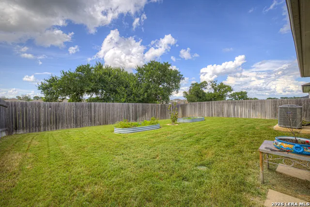 809 Nodding Nixie Seguin, TX 78155