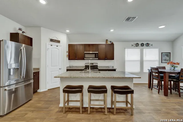 809 Nodding Nixie Seguin, TX 78155