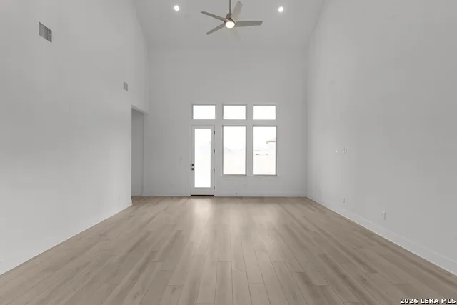 940 Nolte Seguin, TX 78155