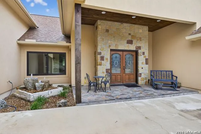 1076 SADDLEBACK RIDGE TRL Bandera, TX 78003