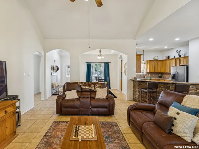604 Guadalupe Dr Spring Branch, TX 78070