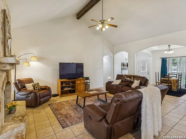 604 Guadalupe Dr Spring Branch, TX 78070