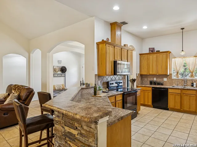 604 Guadalupe Dr Spring Branch, TX 78070