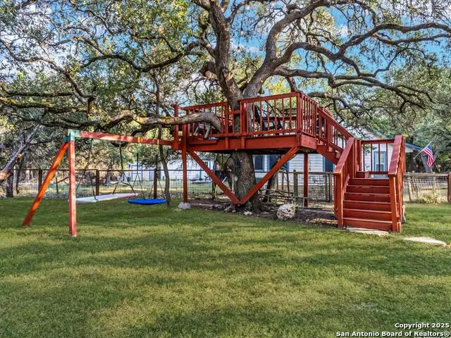 604 Guadalupe Dr Spring Branch, TX 78070
