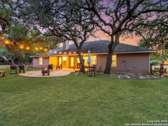 604 Guadalupe Dr Spring Branch, TX 78070