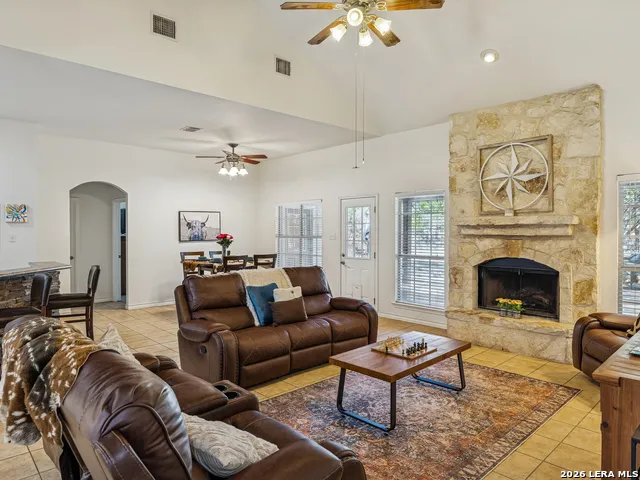 604 Guadalupe Dr Spring Branch, TX 78070