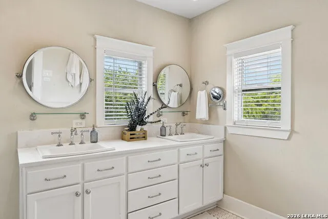 431 Hays San Antonio, TX 78202
