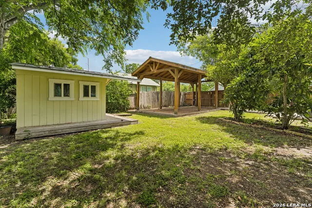 431 Hays San Antonio, TX 78202