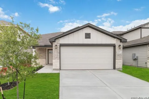 8557 Merlin Cove