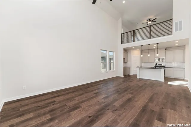 6002 WILLOW POINT BLVD San Antonio, TX 78219