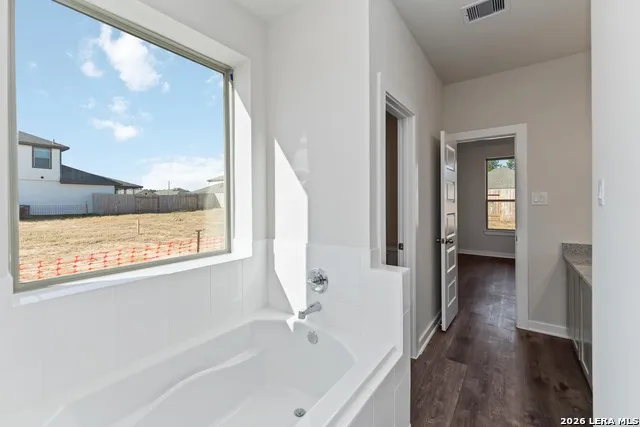 6002 WILLOW POINT BLVD San Antonio, TX 78219
