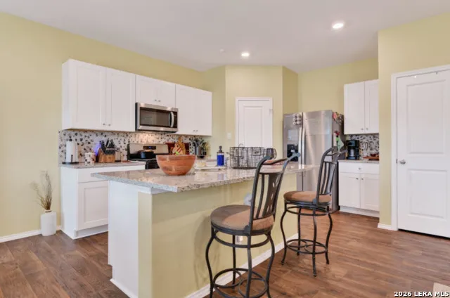 242 Legendary Trail Loop Floresville, TX 78114