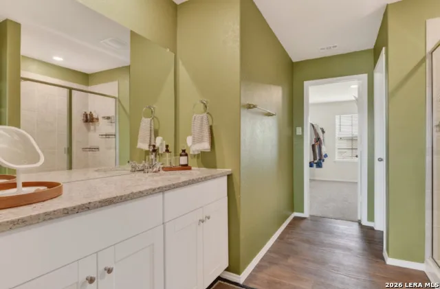 242 Legendary Trail Loop Floresville, TX 78114