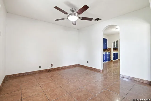 235 Tampa Ave San Antonio, TX 78211