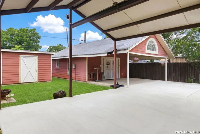 235 Tampa Ave San Antonio, TX 78211