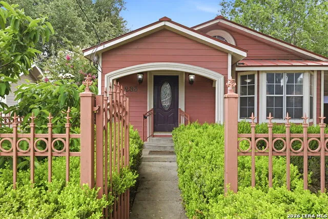 235 Tampa Ave San Antonio, TX 78211