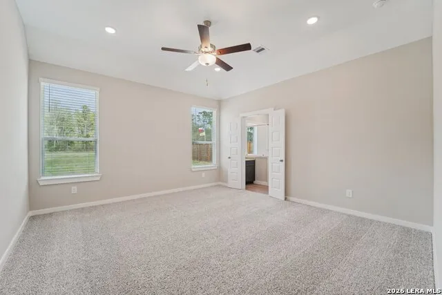 321 Firewheel Loop Floresville, TX 78114