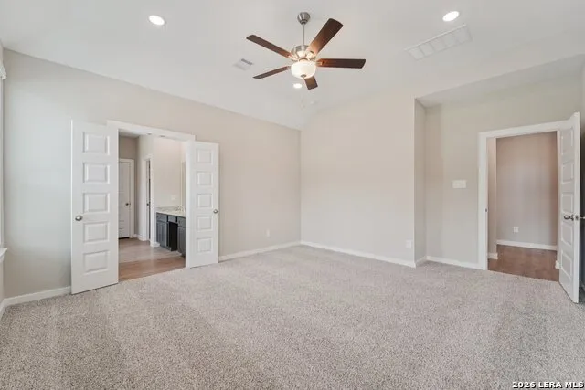 321 Firewheel Loop Floresville, TX 78114