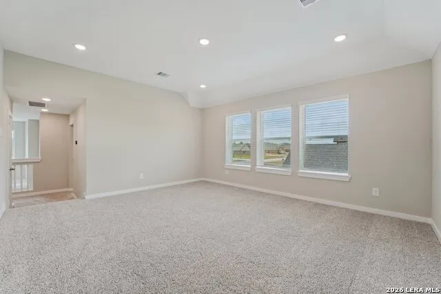321 Firewheel Loop Floresville, TX 78114