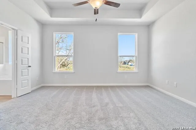 174 Firewheel Loop Floresville, TX 78114