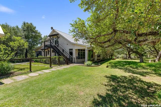 7855 Middle Creek Rd Blanco, TX 78606