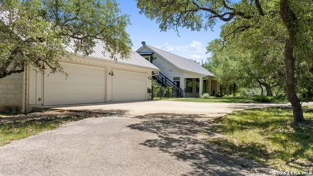 7855 Middle Creek Rd Blanco, TX 78606