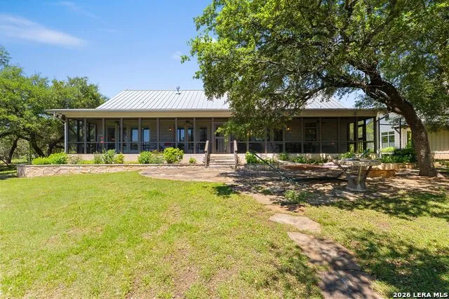 7855 Middle Creek Rd Blanco, TX 78606
