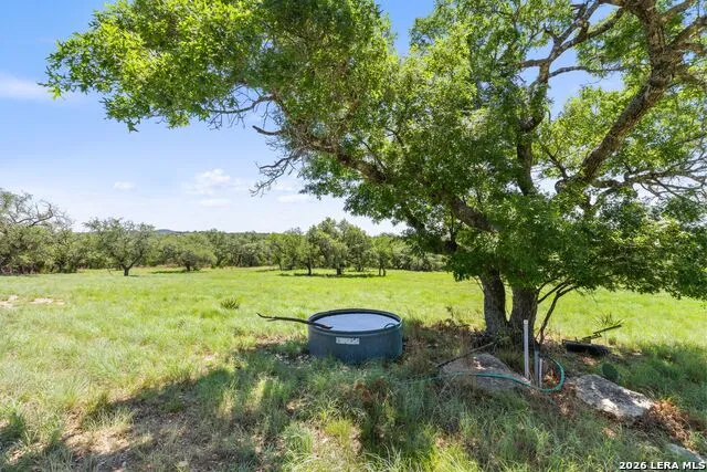 7855 Middle Creek Rd Blanco, TX 78606