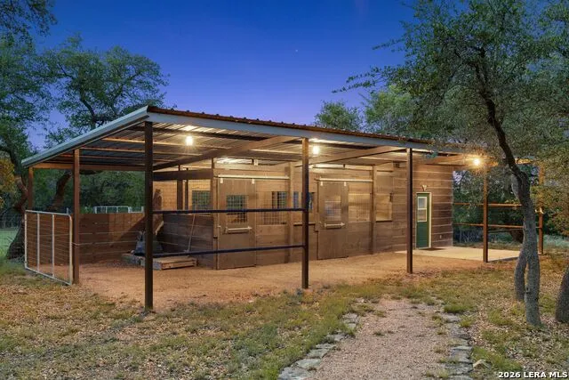 7855 Middle Creek Rd Blanco, TX 78606