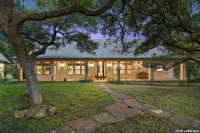 7855 Middle Creek Rd Blanco, TX 78606