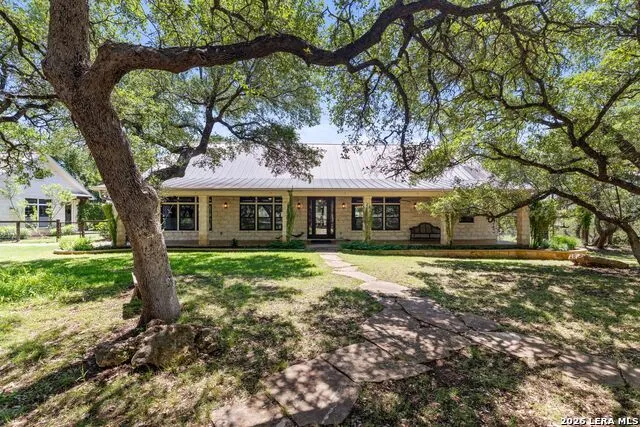7855 Middle Creek Rd Blanco, TX 78606