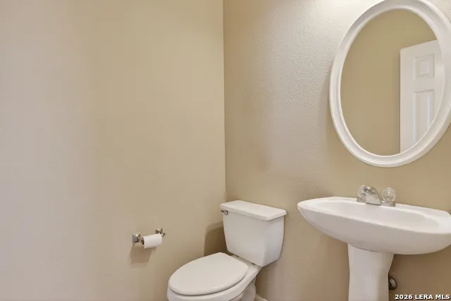 8510 Espanola Helotes, TX 78023