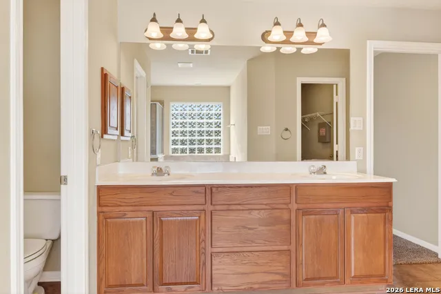 8510 Espanola Helotes, TX 78023