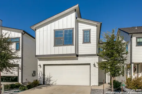 16011 Babcock Rd #4
