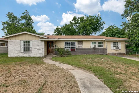 518 Hillwood