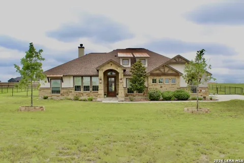 121 Valley View Dr