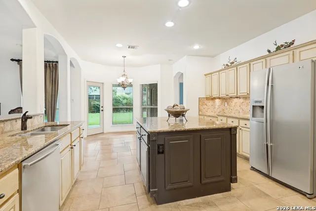 2614 Cinco Woods San Antonio, TX 78259