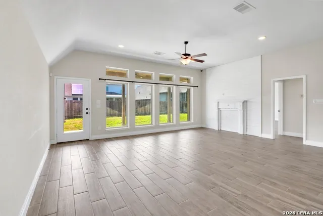 2912 COUNTRYSIDE PATH Seguin, TX 78155
