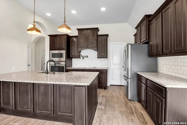 2912 COUNTRYSIDE PATH Seguin, TX 78155