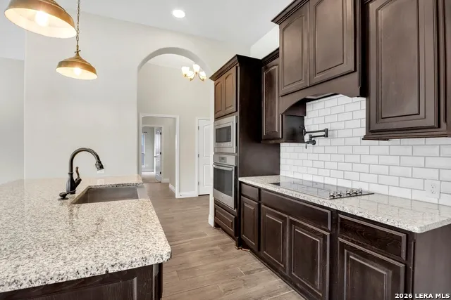 2912 COUNTRYSIDE PATH Seguin, TX 78155