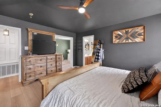 3440 WHISPER BLF Schertz, TX 78108