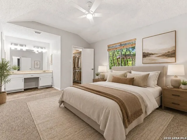 10907 Forest Farm Live Oak, TX 78233