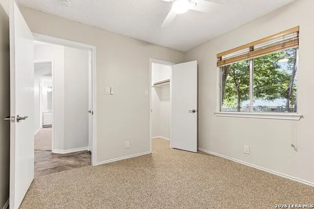10907 Forest Farm Live Oak, TX 78233